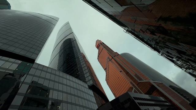 Сталин, Полонский и небоскрёбы: История амбиций и пров смотреть онлайн