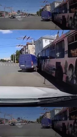 Троллейбус то я и не заметил!