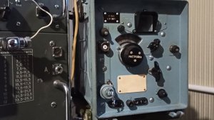 Радиоприёмник Р-323 , пеленг вариант.