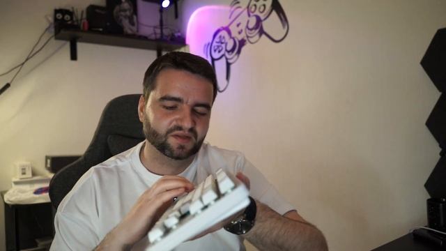 ТОП БЮДЖЕТНАЯ МЕХАНИЧЕСКАЯ КЛАВИАТУРА 2025 - Red Square Alumix TK смотреть онлайн