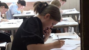 Новосибирские школьники приступили к сдаче ЕГЭ