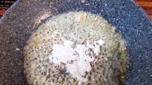 Ресторанное блюдо у вас дома: язык в сливочном соусе с