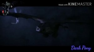 Полёт Беззубика и Дневной Фурии😍💕🦇