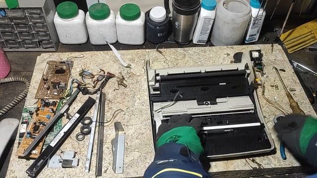 РАЗБОР ФАКСА PANASONIC НА ПЛАТЫ И ЦВЕТНОЙ МЕТАЛЛ смотреть онлайн