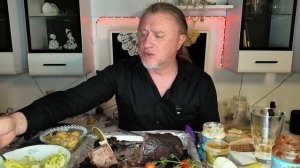 MUKBANG. Огромный ростбиф и вопросы к зрителю. МУКБАНГ. #mukb
