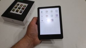 Digma P6 - цветной и сенсорный ридер с подсветкой