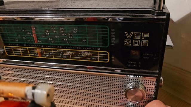 Шарманщики. Сравнение по приему с эталонным приемнико смотреть онлайн