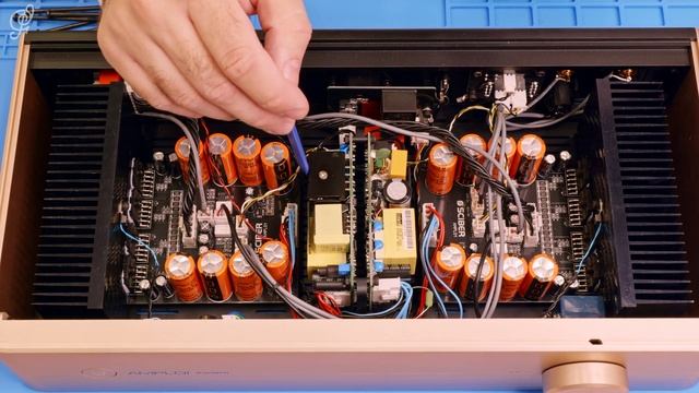 Sciber amploi в Аудиосалоне Русский Звук смотреть онлайн