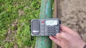Qodosen DX 286 и приём ДВ и СВ на перилах из трубы.