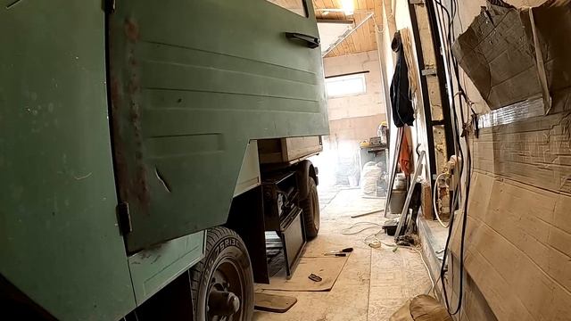 Подключил параллельно 2 аккумулятора на ИФЕ Мультикар смотреть онлайн