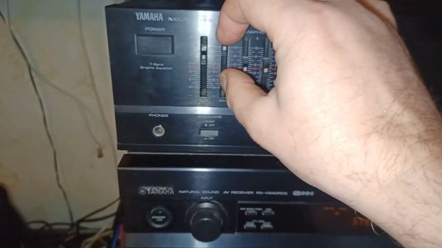 усилитель с 7-ми полосным эквалайзером Yamaha смотреть онлайн