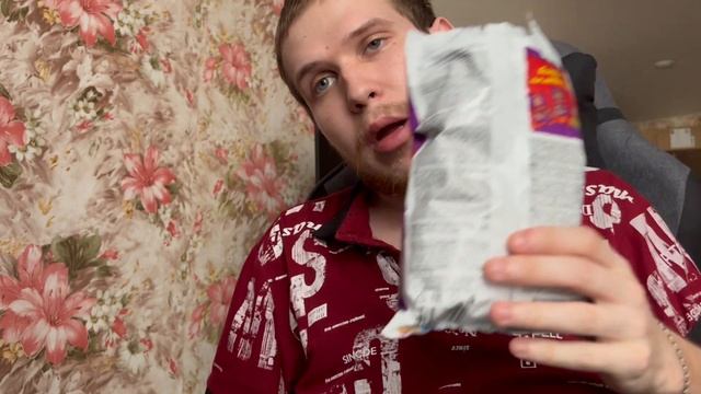 Дегустация острых вкусов:чипсы Lays и Chetos,сухарики Хрус