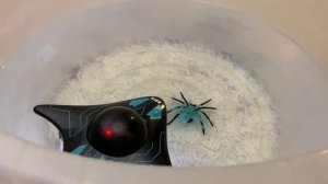 Подводный дрон с Озона. Распаковка и первый запуск.