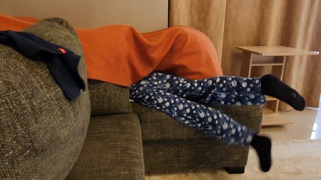 Я застрял в пещере смотреть онлайн