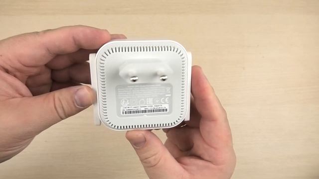 Розпаковка Xiaomi Mi WiFi Range Extender N300 (DVB4398GL) смотреть онлайн