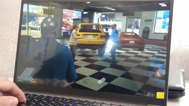GTA 5 на ноуте Hiper i5-1235U intel UHD GRAPHICS 16Gb ОЗУ смотреть онлайн