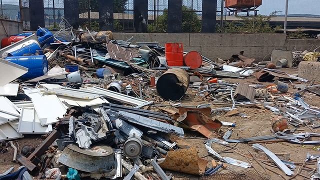 металлоприёмка - не принимают батареи от гибридов смотреть онлайн