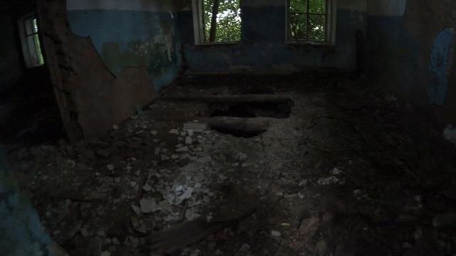 ЗАБРОШЕННАЯ УСАДЬБА И ЦЕРКОВЬ В ПЕНЗЕНСКОЙ ОБЛАСТИ