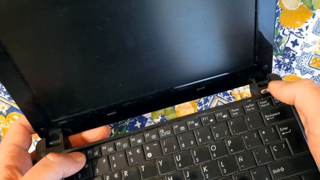ЛЕГЕНЬКИЙ АПГРЕЙД НЕТБУКА ASUS Eee PC 1005PX