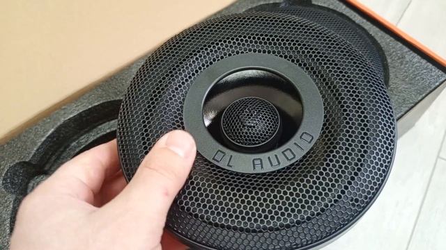 Замена штатных динамиков в Daihatsu Pyzar на DL Audio Anaconda 165 Coax смотреть онлайн