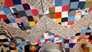 САМЫЙ ДОЛГИЙ ПРОЕКТ  ЖЕЛТОЕ ОДЕЯЛО из мелких квадратиков  Просто шикарное одеяло