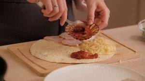 ОЧЕНЬ ВКУСНО!!! Лепёшка-тортилья С СЫРОМ (Приготовит КА