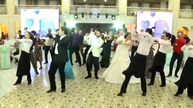 Diamond Flash MobСвадьба Алана и Дианы