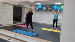 Получите красивейшие руки, огненная тренировка на всё тело с гантелями✅