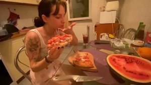 Отвечаем на комментарии подписчиков|Сравнение самой ?