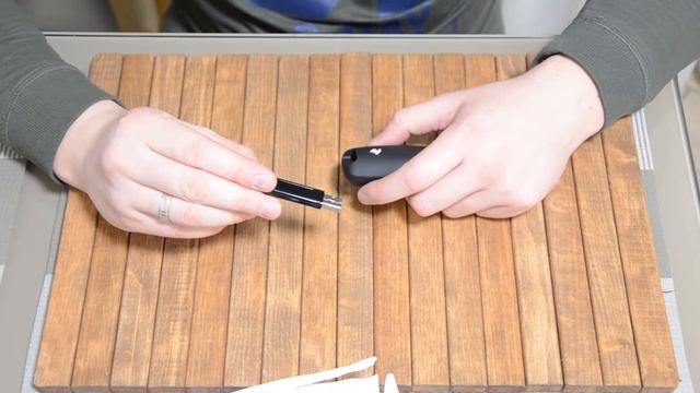 Презентер 2E с лазерной указкой всего за 17$ (копия Logitech) смотреть онлайн