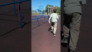 Школа и плащятка