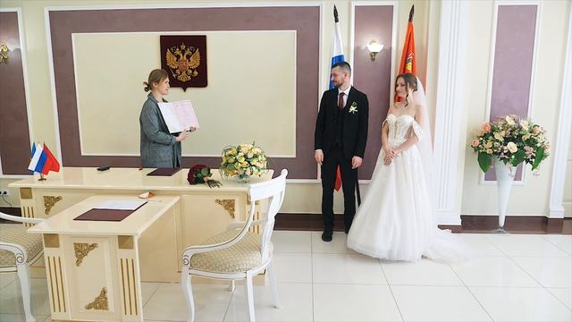 19.04 14.00 Василий и Карина смотреть онлайн