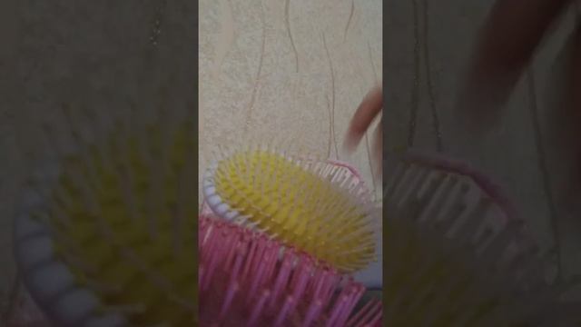 что должно быть в сумке(косметички)у девочки чеу смотреть онлайн