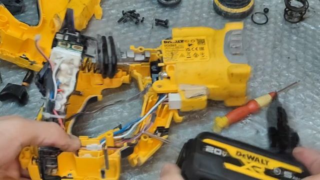 Редкая поломка DeWALT DCH263 смотрим