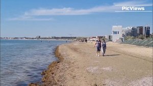 Центральный пляж в Анапе перед сезоном 2025! Люди уже купаются. Погода и море в Анапе сейчас