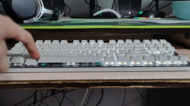 (прикольная тыкалка) Обзор IO Typex TKL смотреть онлайн