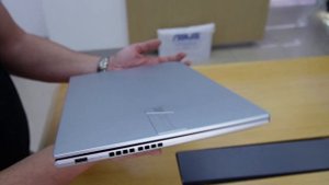 Ноутбук ASUS Vivobook 17X K3704 (M3704) серебристый в магазине ASUS STOR