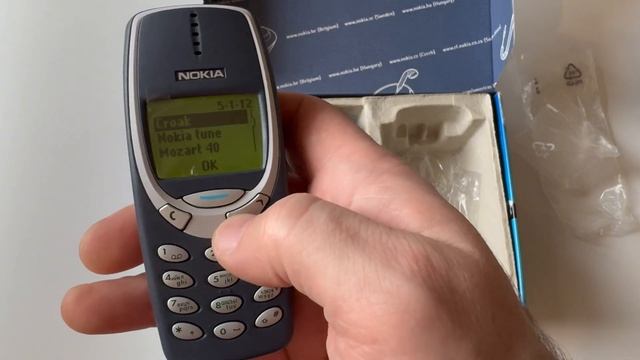 Nokia 3310. Распаковка. смотреть онлайн
