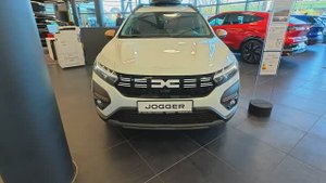 Dacia Jogger Extreme Hybrid 2025 обзор