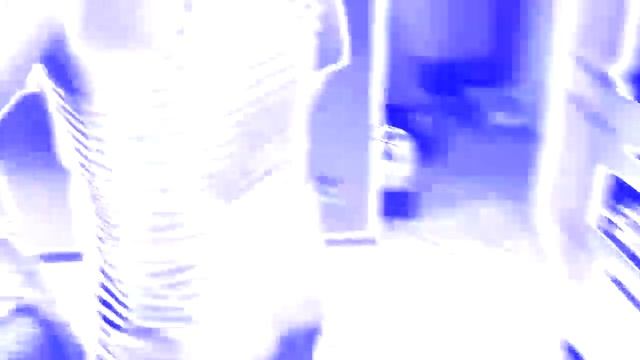 ГРИФЕР РАЗБИЛ ТЕЛЕВИЗОР ГАЕЧНЫМ КЛЮЧОМ! in SamsungChorded смотреть онлайн