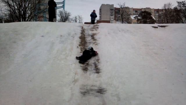 Видео с моего телефона Samsung I8910 Omnia HD(16GB) смотреть онлайн