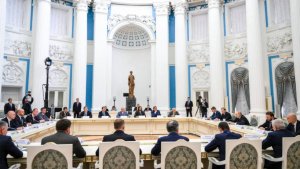 Путин отметил важность экономического суверенитета России