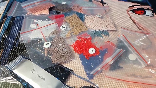 Вышивка одного процесса: Заяц под покровом ночи / Вышивка крестиком