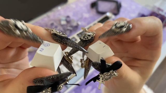 Собрала самую милую кастомную клавиатуру 🍞🥨 смотреть онлайн