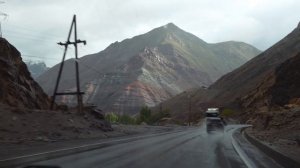 Дорога Худжанд - Душанбе, очень красивая и опасная