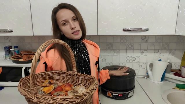 КАК СУШИТЬ МУХОМОРЫ🍄Подарки от подписчика!🎁 смотреть онлайн