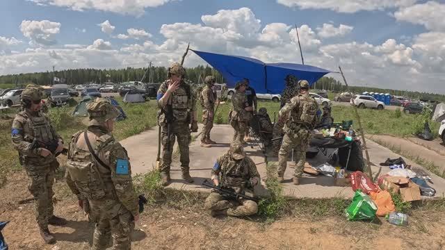 01. В лагере перед выходом смотреть онлайн