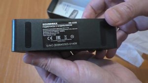 Радиобудильник Soundmax SM-1520B распаковка