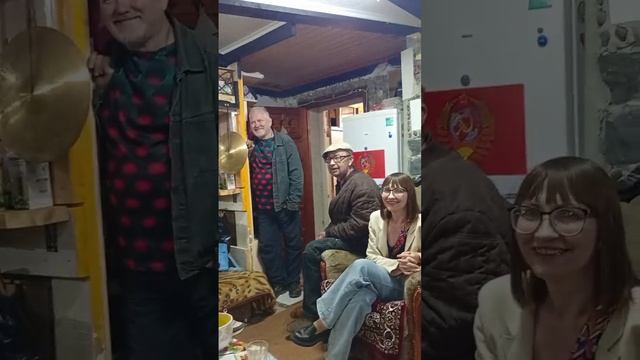 1000084530.mp4