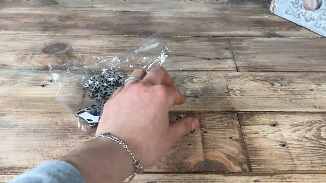 деревянная добавка "носки и снежинки" смотреть онлайн